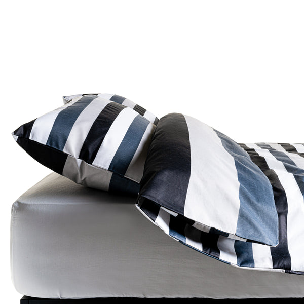 Grey Stripes Printed Duvet Cover with Pillowcases
