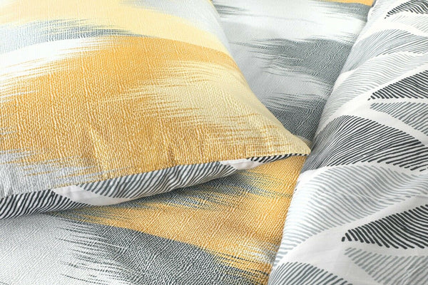 Blur Wave Printed Duvet Cover with Pillowcases