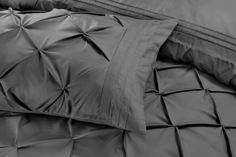 Deluxe Pleated Duvet Cover with Pillowcases